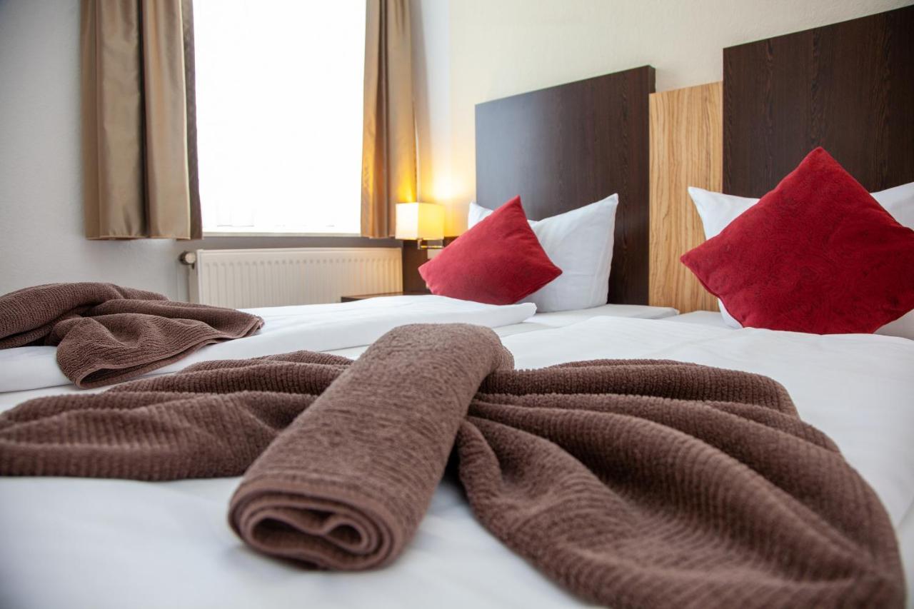 Seehotel Zum Loewen Strasen Εξωτερικό φωτογραφία